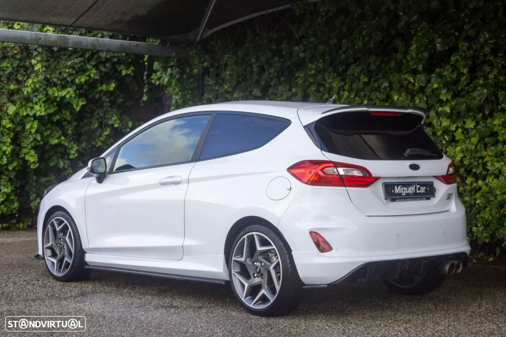 Ford Fiesta 1.5 EcoBoost ST - 10