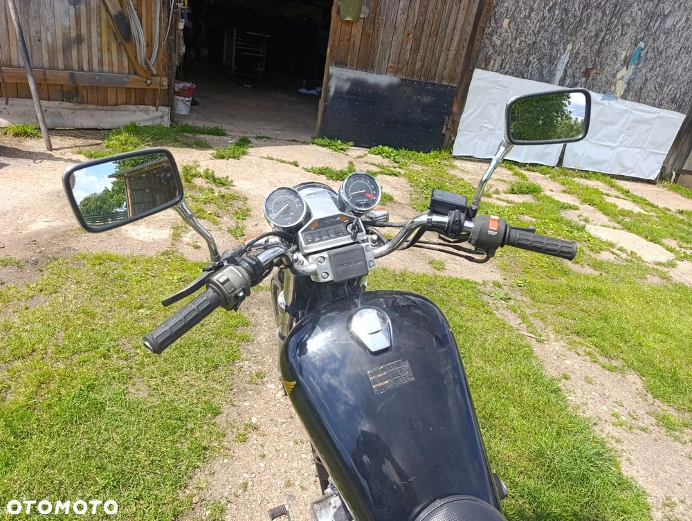 Honda Shadow - 4