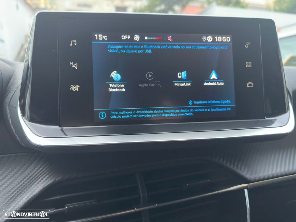 Peugeot 208 1.2 PureTech Allure EAT6 - 17