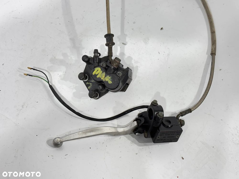 Zacisk pompa przód Peugeot Django - 2