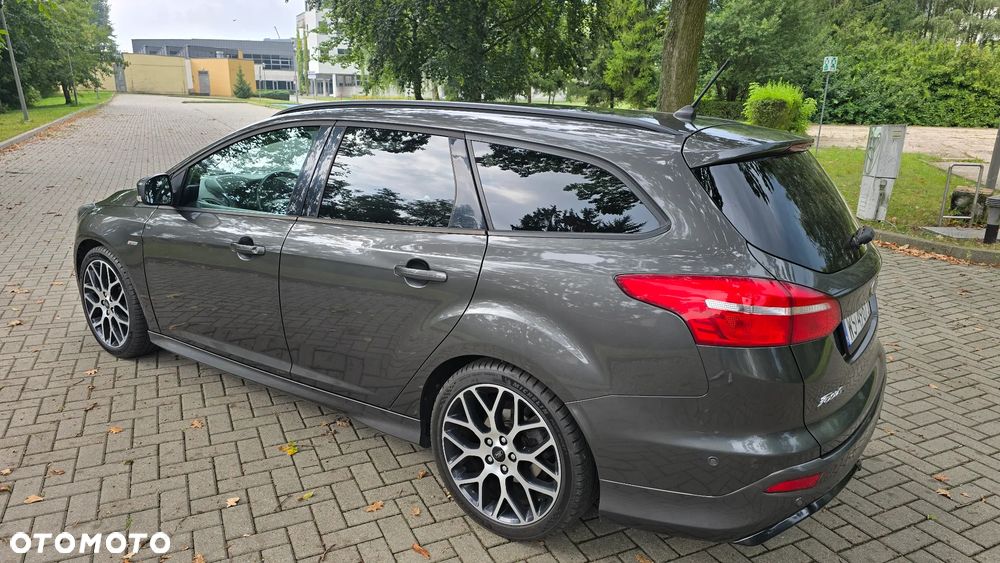Ford Focus 1.5 EcoBoost ST-Line - 3