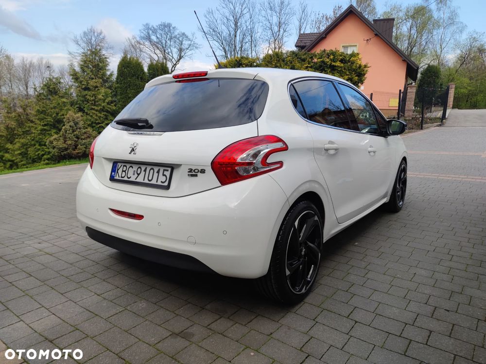 Peugeot 208 1.6 e-HDi Allure STT - 9