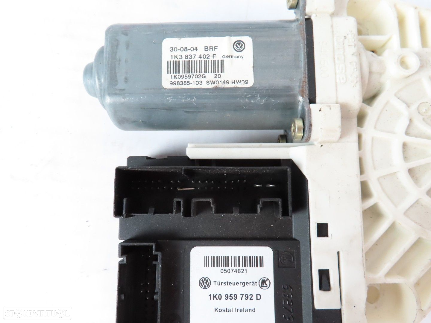 Motor elevador Direito/Frente Seminovo/ Original VW GOLF V (1K1) 1K0959702G / 1K... - 3