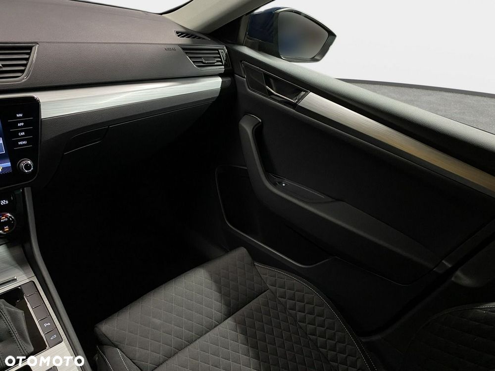 Skoda Superb 2.0 TDI SCR Ambition DSG - 39