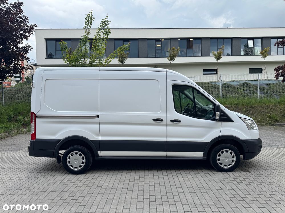 Ford Transit - 12