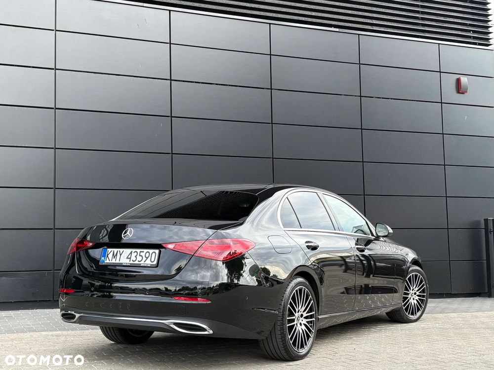 Mercedes-Benz Klasa C 180 mHEV Avantgarde - 3
