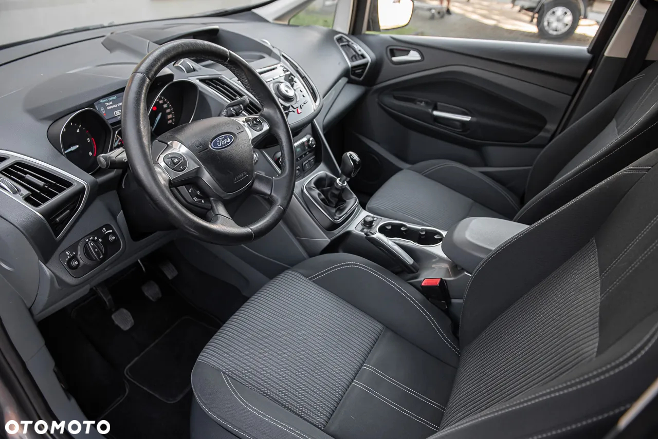 Ford C-MAX 2.0 TDCi Titanium - 15