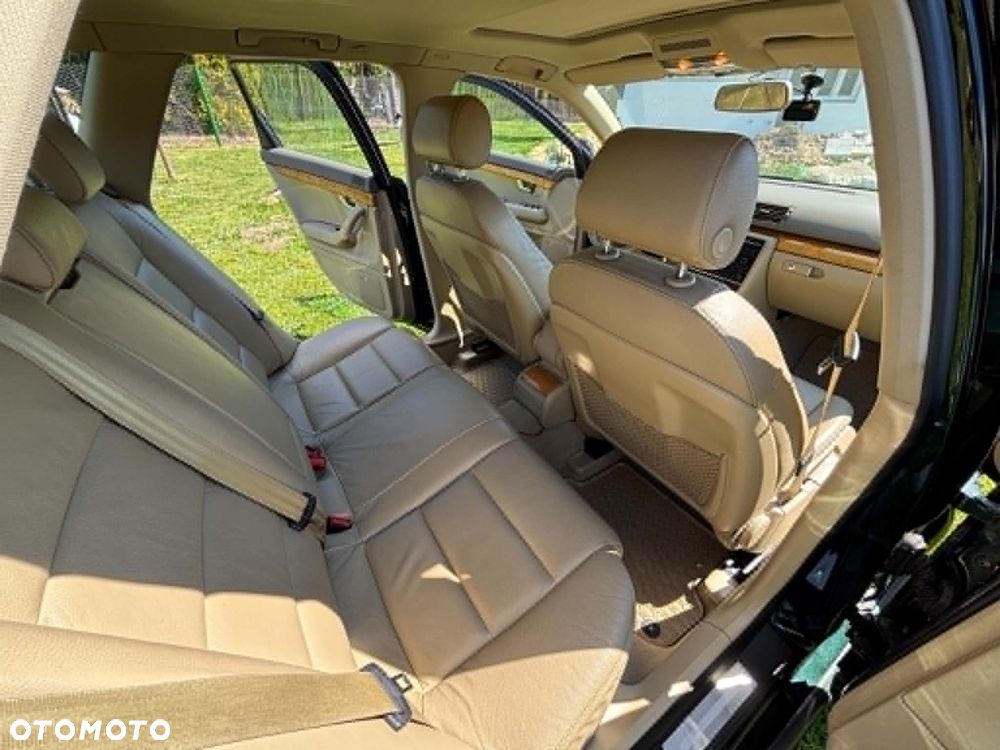 Audi A4 Avant 2.0 TDI - 8