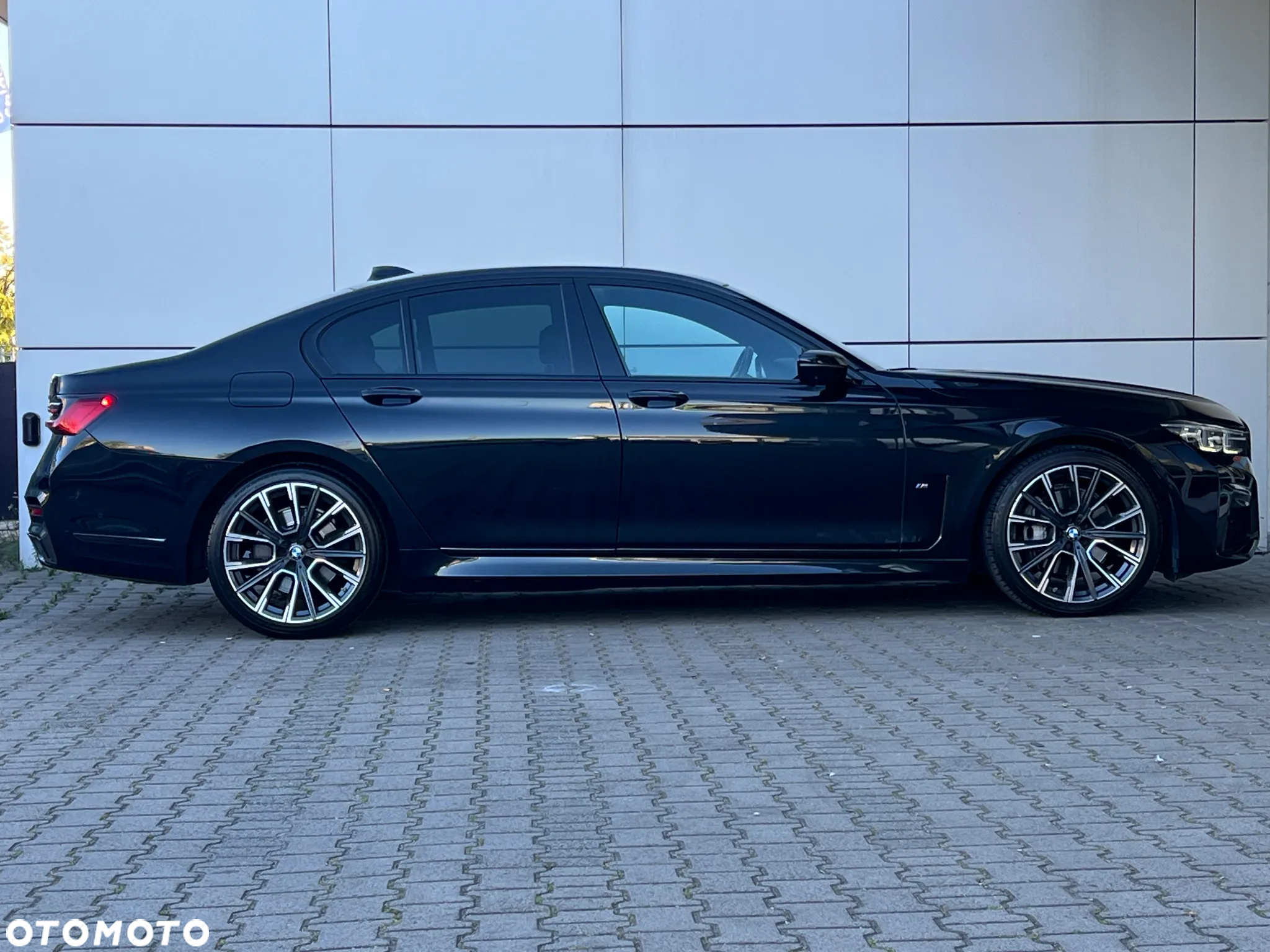 BMW Seria 7 730d xDrive sport - 7