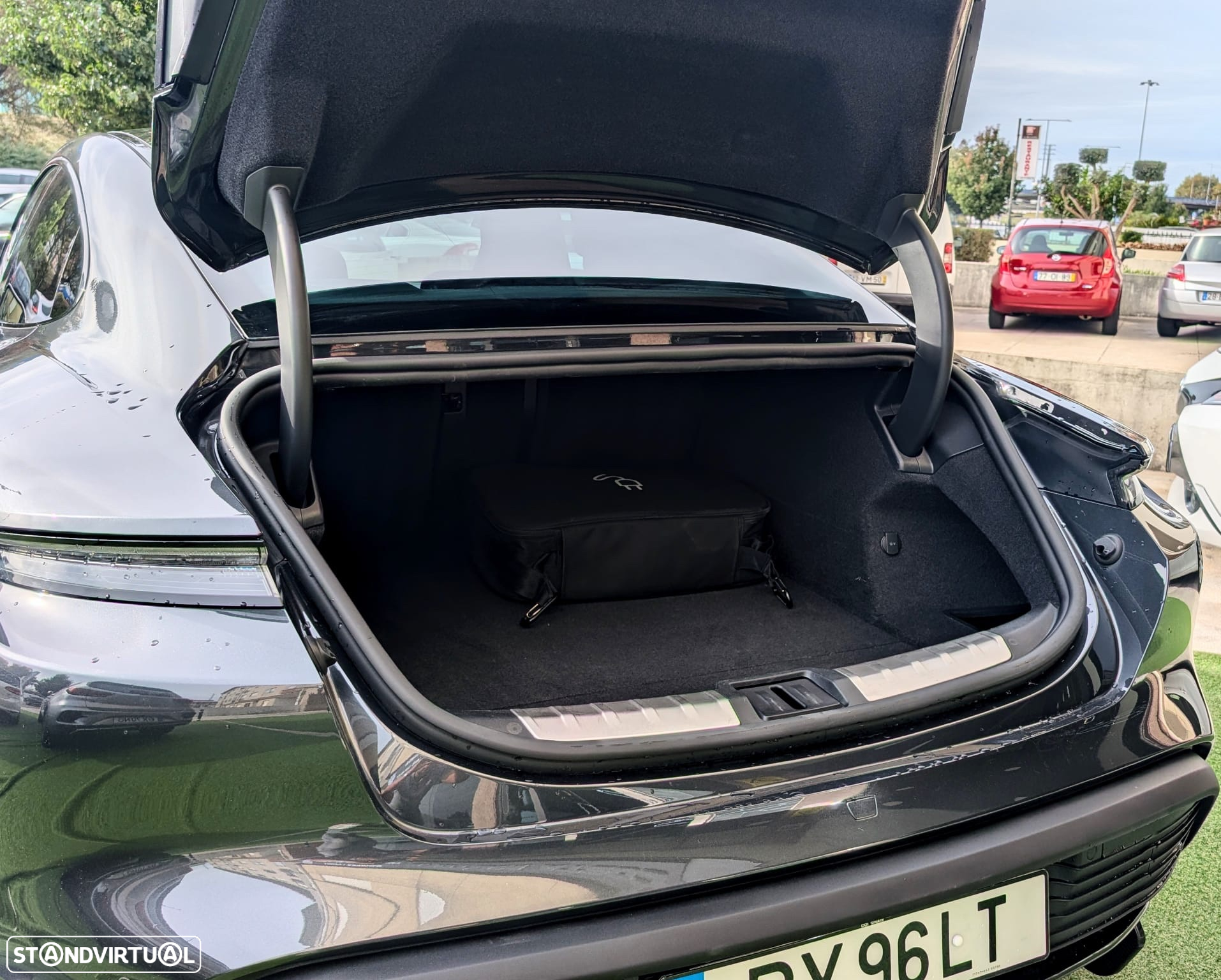 Porsche Taycan 4S Bateria Performance Plus - 24