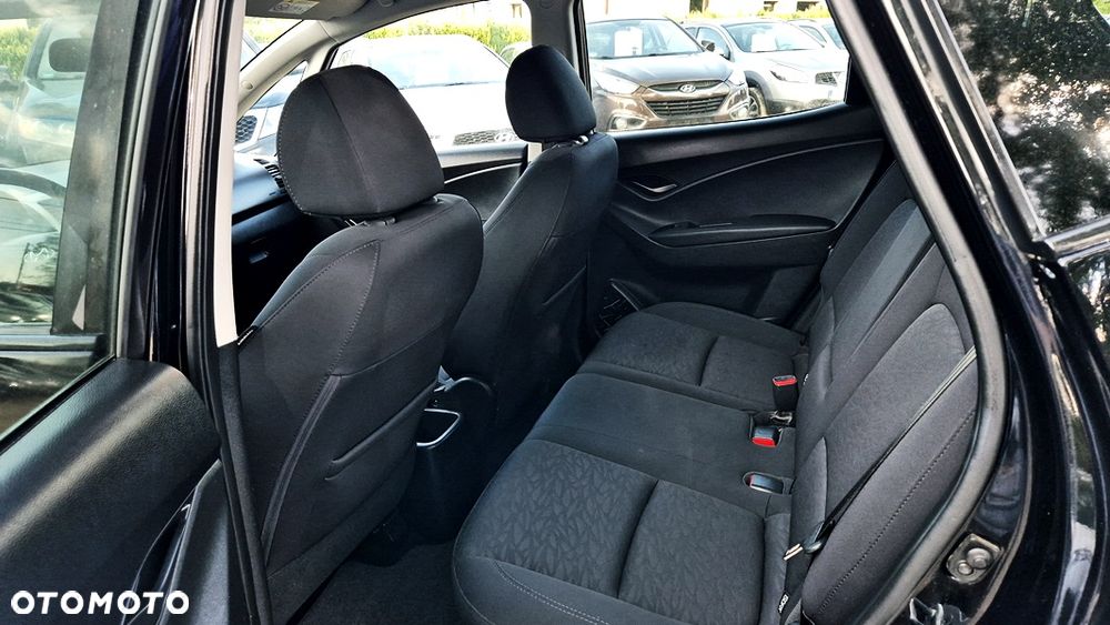 Hyundai ix20 1.4 Premium blue - 29
