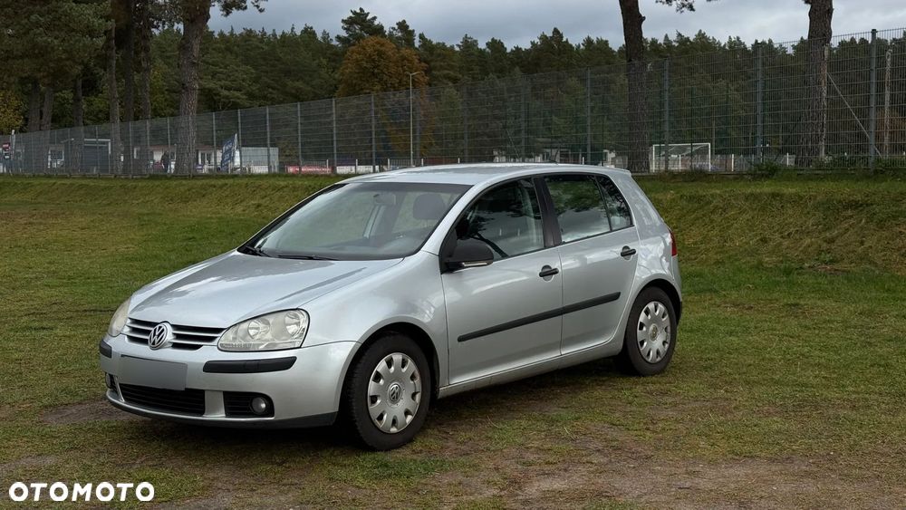 Volkswagen Golf - 4