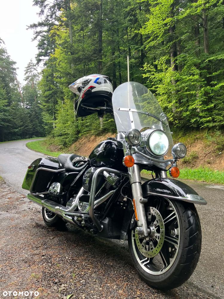 Harley-Davidson Touring Road King - 9