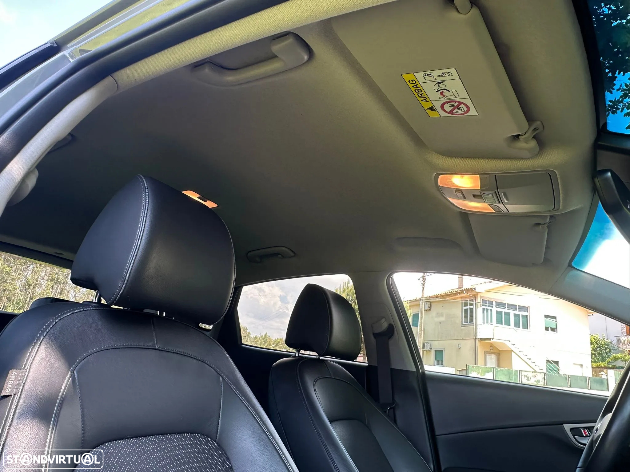 Hyundai Kauai EV 64 kWh Premium - 23