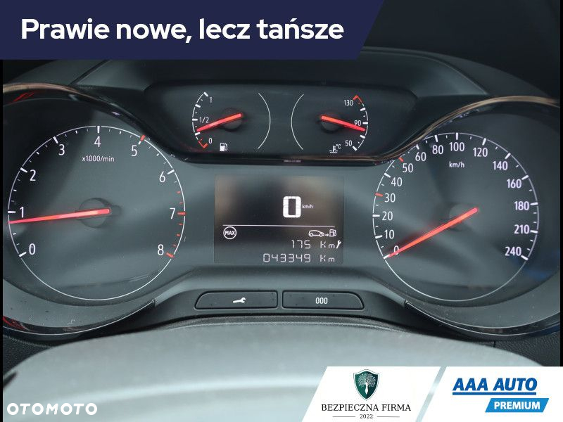 Opel Crossland X - 12