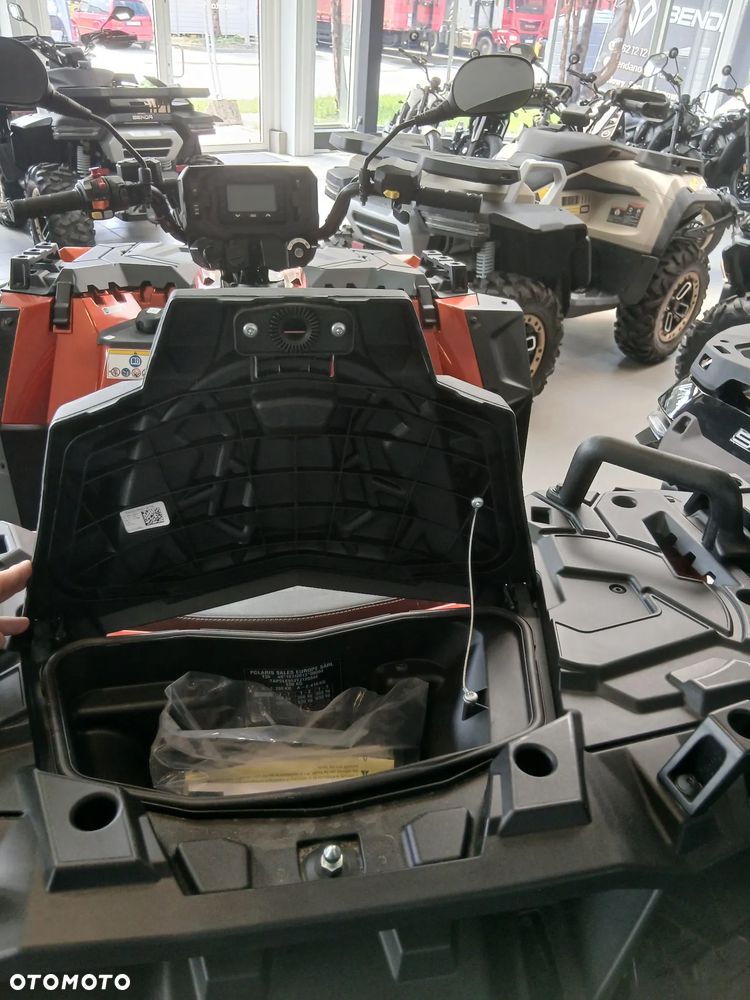 Polaris Sportsman - 4