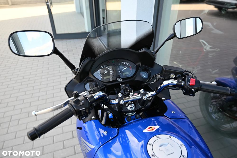 Honda CBF - 6