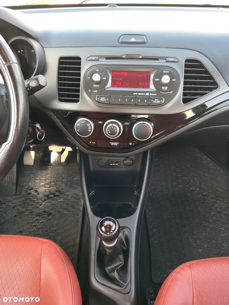 Kia Picanto - 10