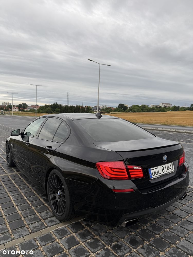 BMW F10 2011 photo 3