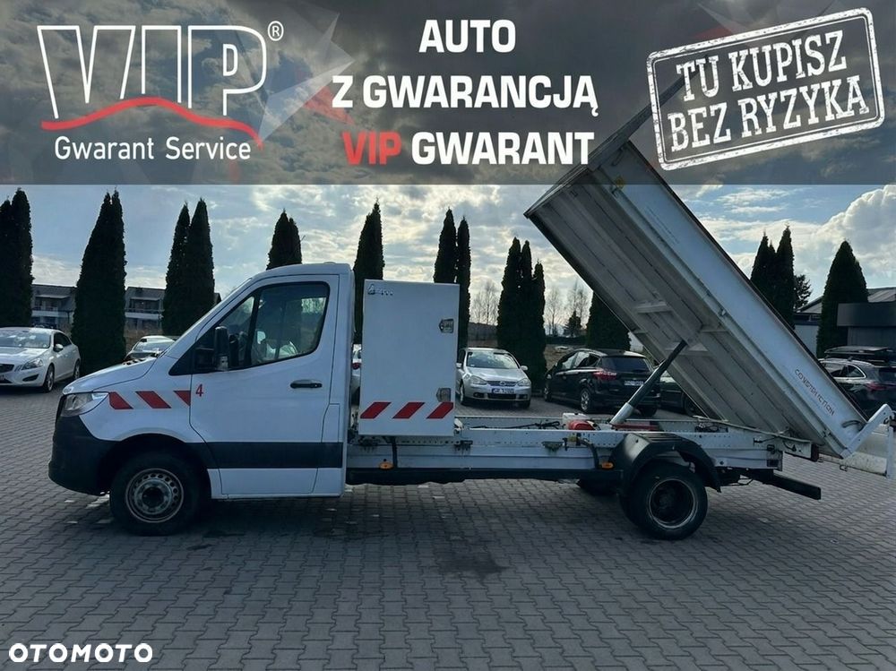 Mercedes-Benz Sprinter - 1
