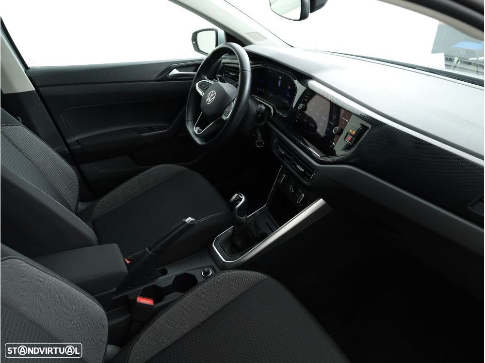 VW Polo 1.0 TSI Urban - 13