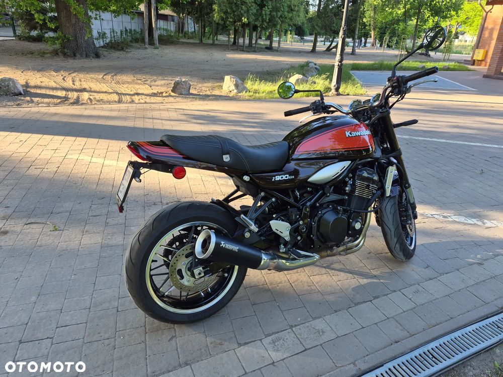 Kawasaki Z 900 RS - 3