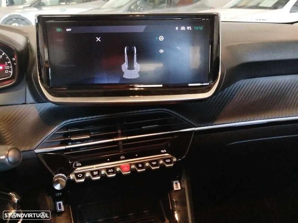 Peugeot 208 1.2 PureTech Active Pack - 17