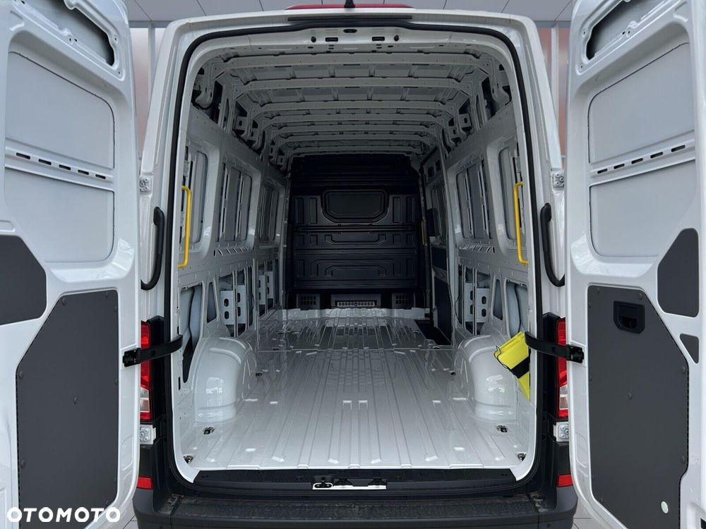 Volkswagen Crafter 35 AUTOMAT/Fugron L4H3, 2.0TDI 140KM, 4490mm, Wysoki dach, r.o. 4490 - 12