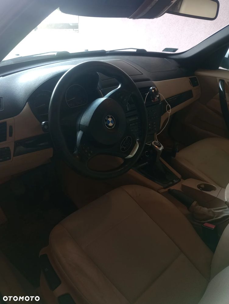 BMW X3 2.0d - 4