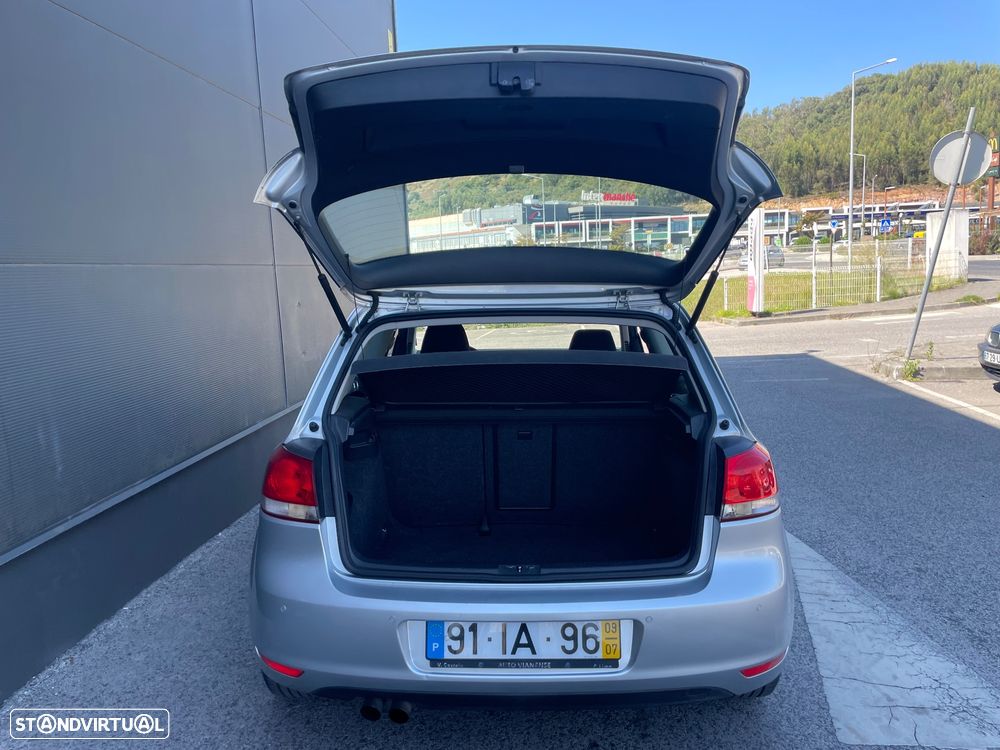 VW Golf 2.0 TDi Trendline - 4