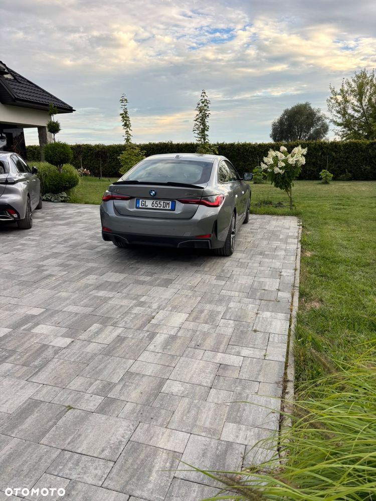 BMW I4 2022 photo 3