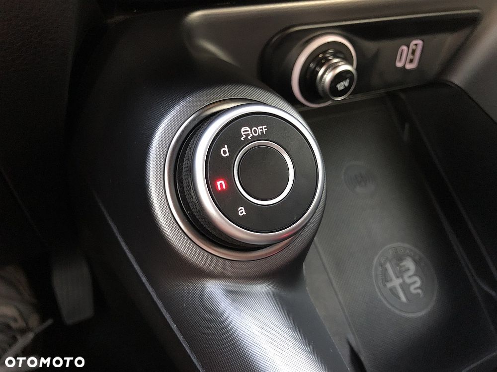 Alfa Romeo Tonale - 25