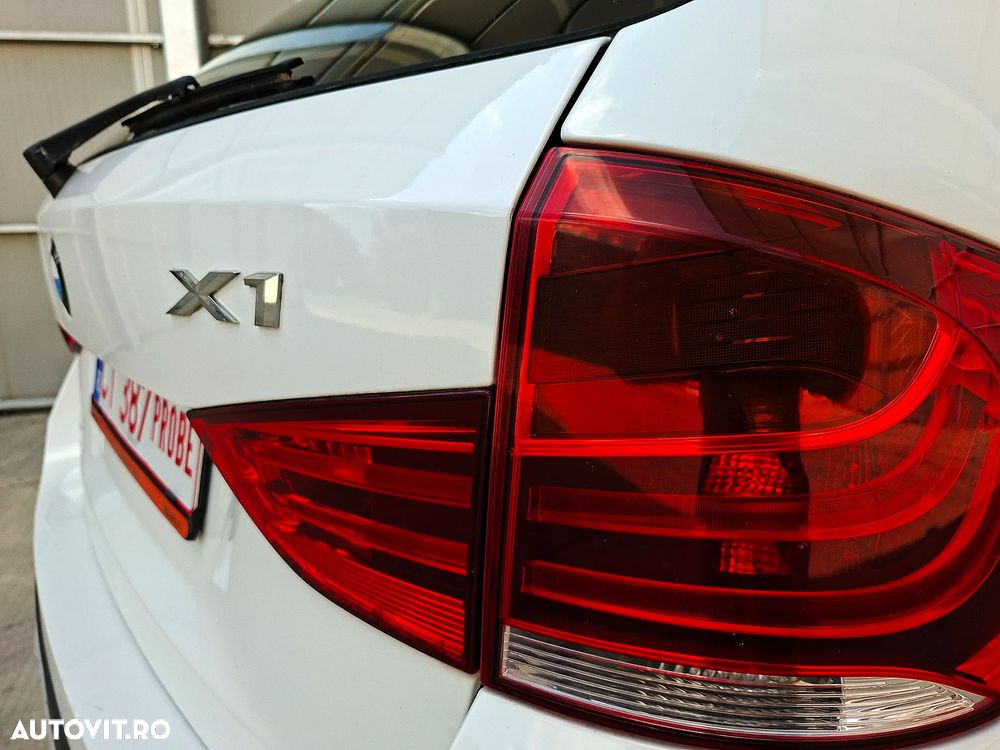 BMW X1 xDrive18d xLine - 24