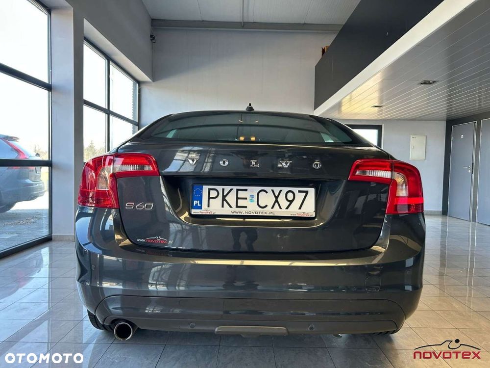 Volvo S60 - 5