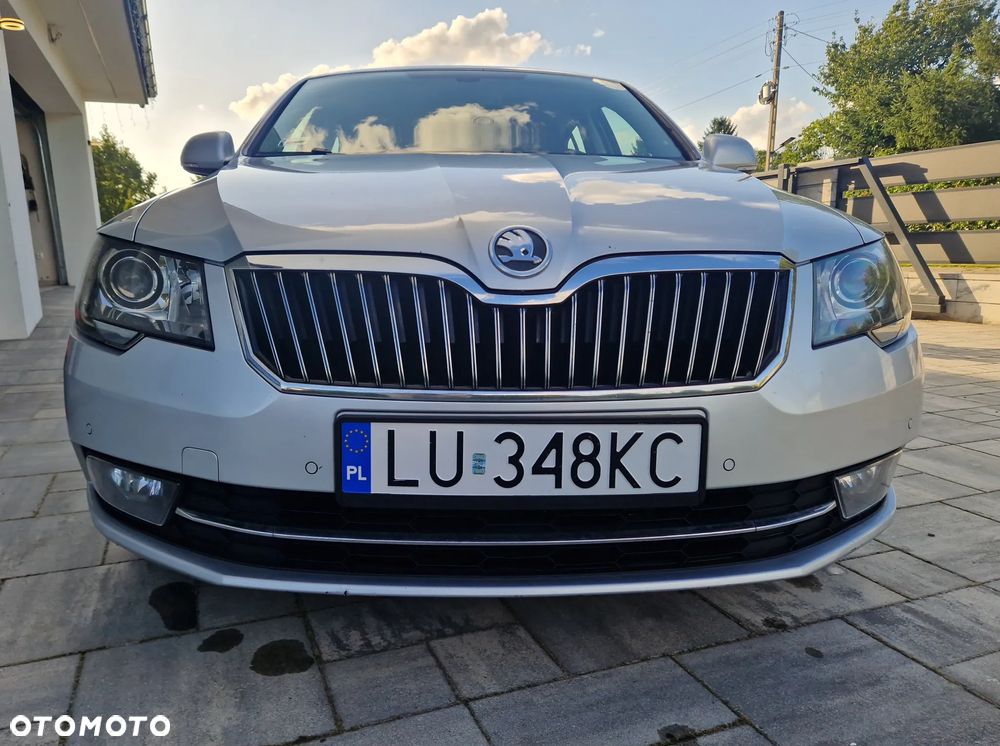 Skoda Superb 1.8 TSI Ambition - 2