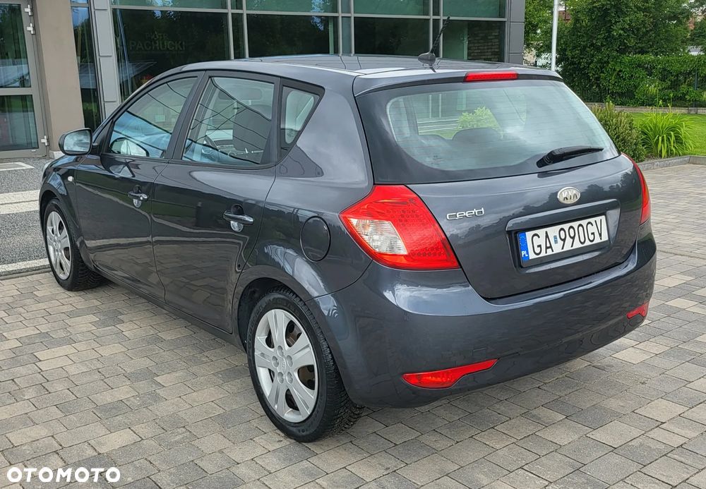 Kia Ceed 1.4 Comfort - 8