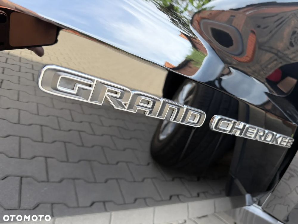 Jeep Grand Cherokee 3.6 V6 Overland Summit - 24