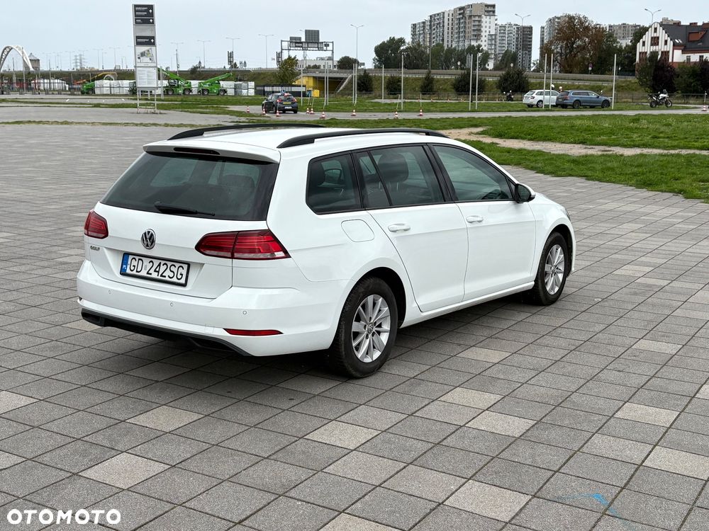 Volkswagen Golf 1.0 TSI BMT Trendline DSG - 3