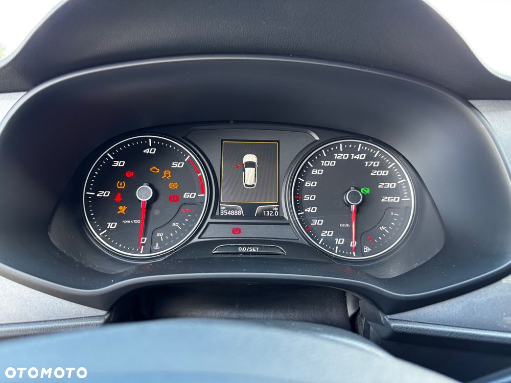 Seat Leon 2.0 TDI FR S&S DSG - 9