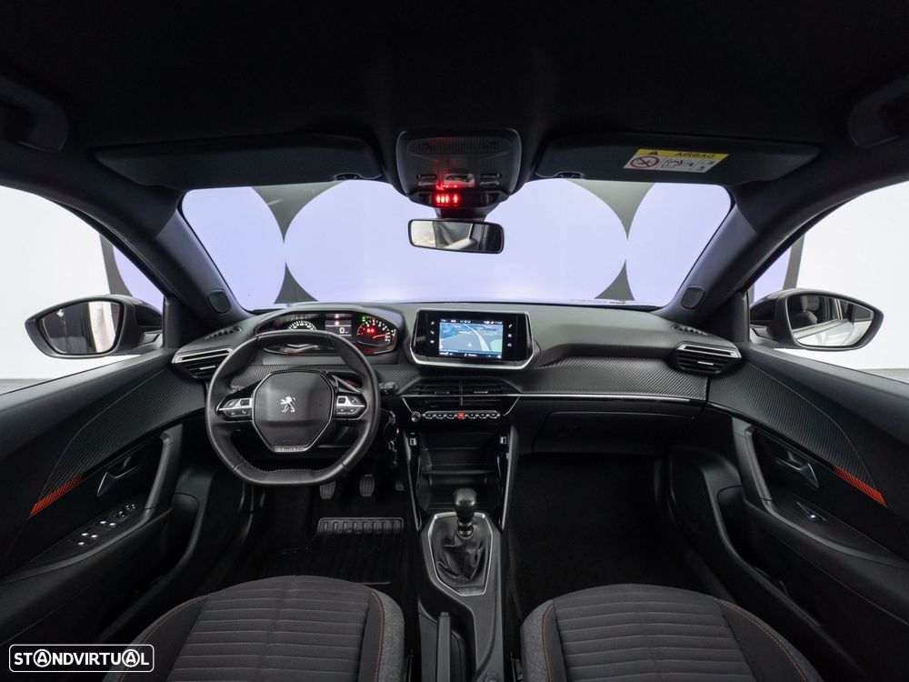 Peugeot 2008 1.2 PureTech Active Pack - 12