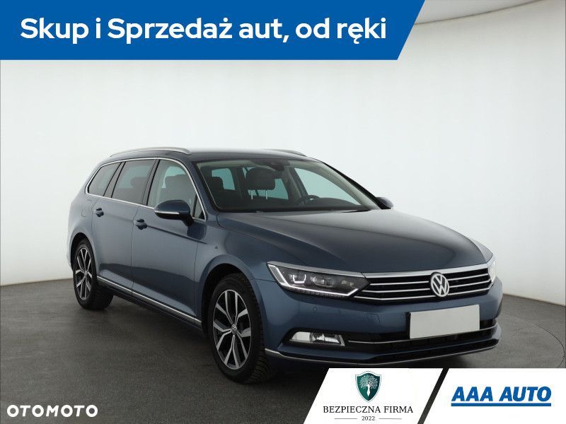 Volkswagen Passat Variant - 3