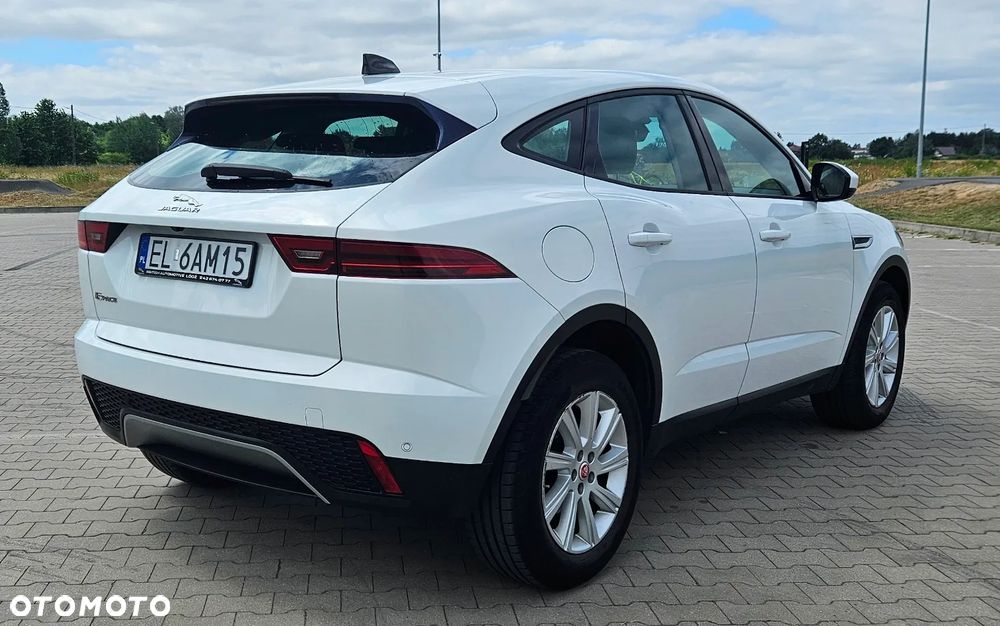 Jaguar E-Pace 2.0 i4D AWD - 3