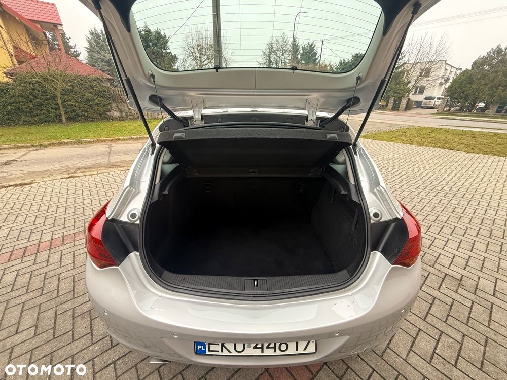 Opel Astra 1.4 Turbo Innovation - 25