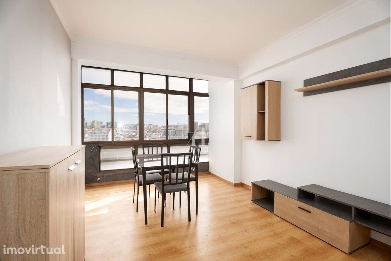 Apartamento T2 para venda, em Faro - Grande imagem: 2/24