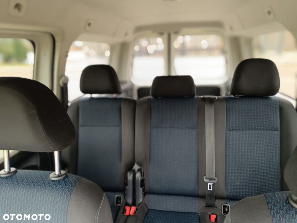Volkswagen Caddy Maxi 2.0 TDI Comfortline - 15