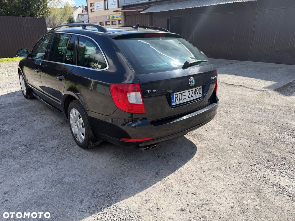 Skoda Superb - 9