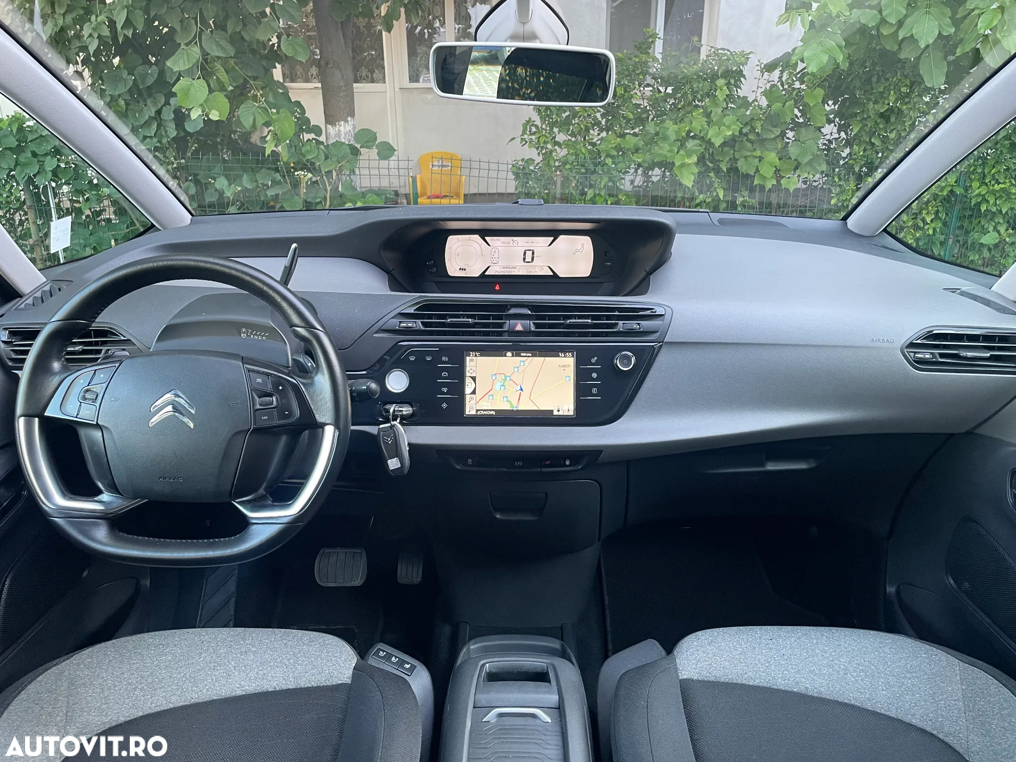 Citroën C4 Grand Picasso 2.0 e-Hdi Aut. Intensive - 8
