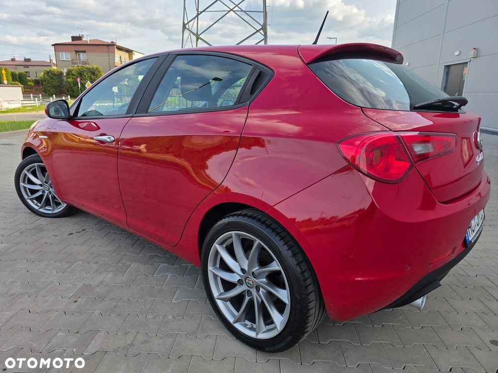 Alfa Romeo Giulietta 1.6 JTDM 16V - 7