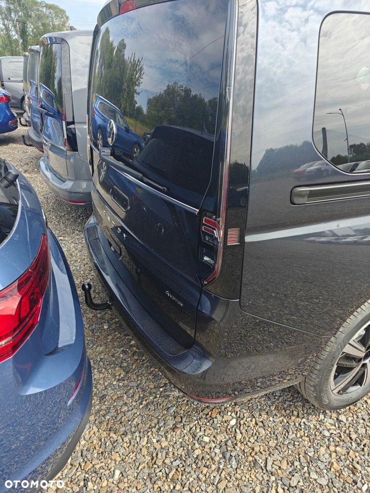 Volkswagen Caddy Maxi 2.0 TDI Style 4Motion - 5