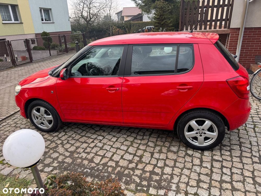 Skoda Fabia 1.4 16V Active Plus - 9